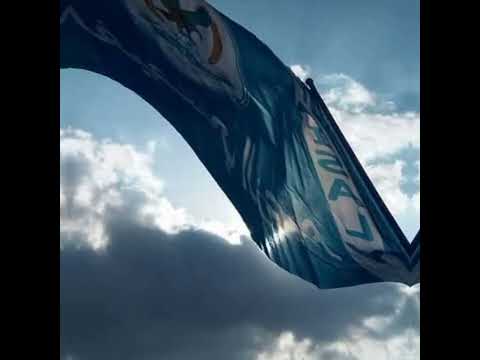 احنا معاه وراه وين ما يكون مش زي البعض