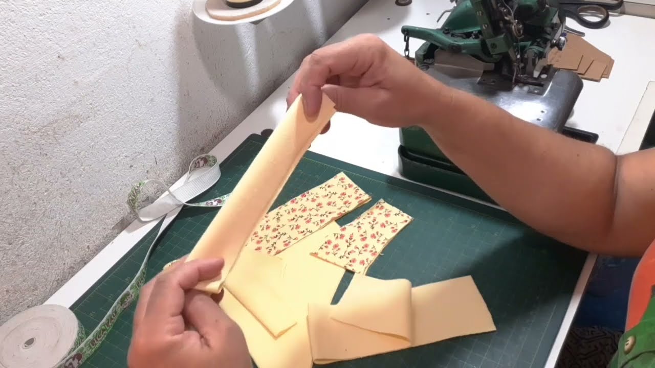 CALCINHA INFANTIL MILA, FEITA SOMENTE NA OVERLOK #MOLDE GRÁTIS  !!