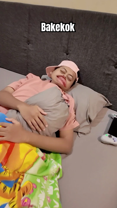 Pretending to Sleep 🤫