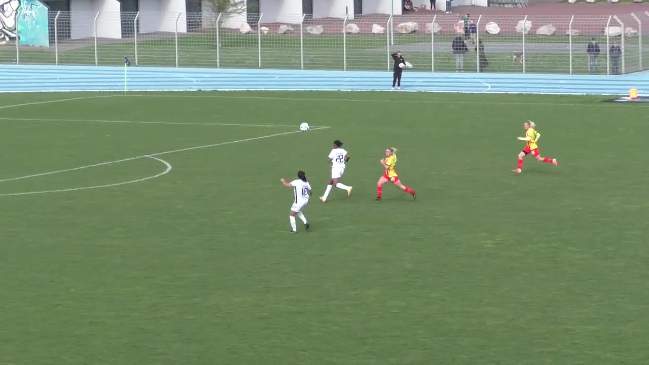 RC Lens - Evian Thonon Grand Genève on 30.03.2025: a great shot by the visitors