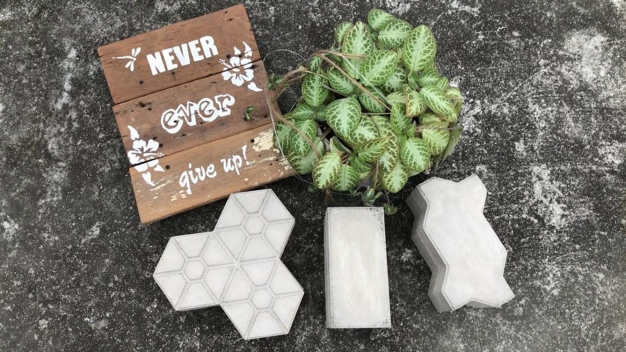 How to Use Plastic Molds to Make Concrete Paver Blocks at Home