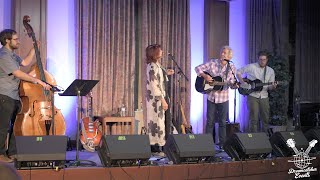 Video thumbnail of "Rosanne Cash & Rodney Crowell - "No Memories Hangin' Round" Live in Nashville"