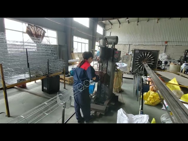 Quy trình sản xuất khung xương túi lọc Xiechang® | Hướng dẫn hàn điểm