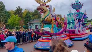 Disneyland Paris Princesses parade live - France @ArtieSlayerr