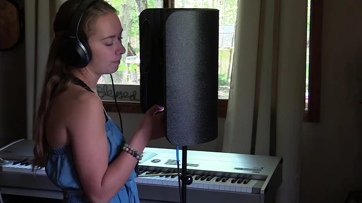 Sydney Lewandowski Love Someone Cover
