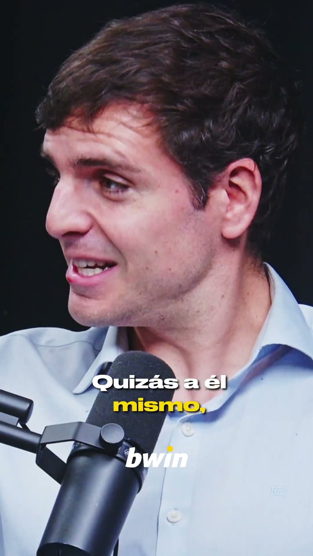 IÑAKI ANGULO DESTROZA  a HUIJSEN