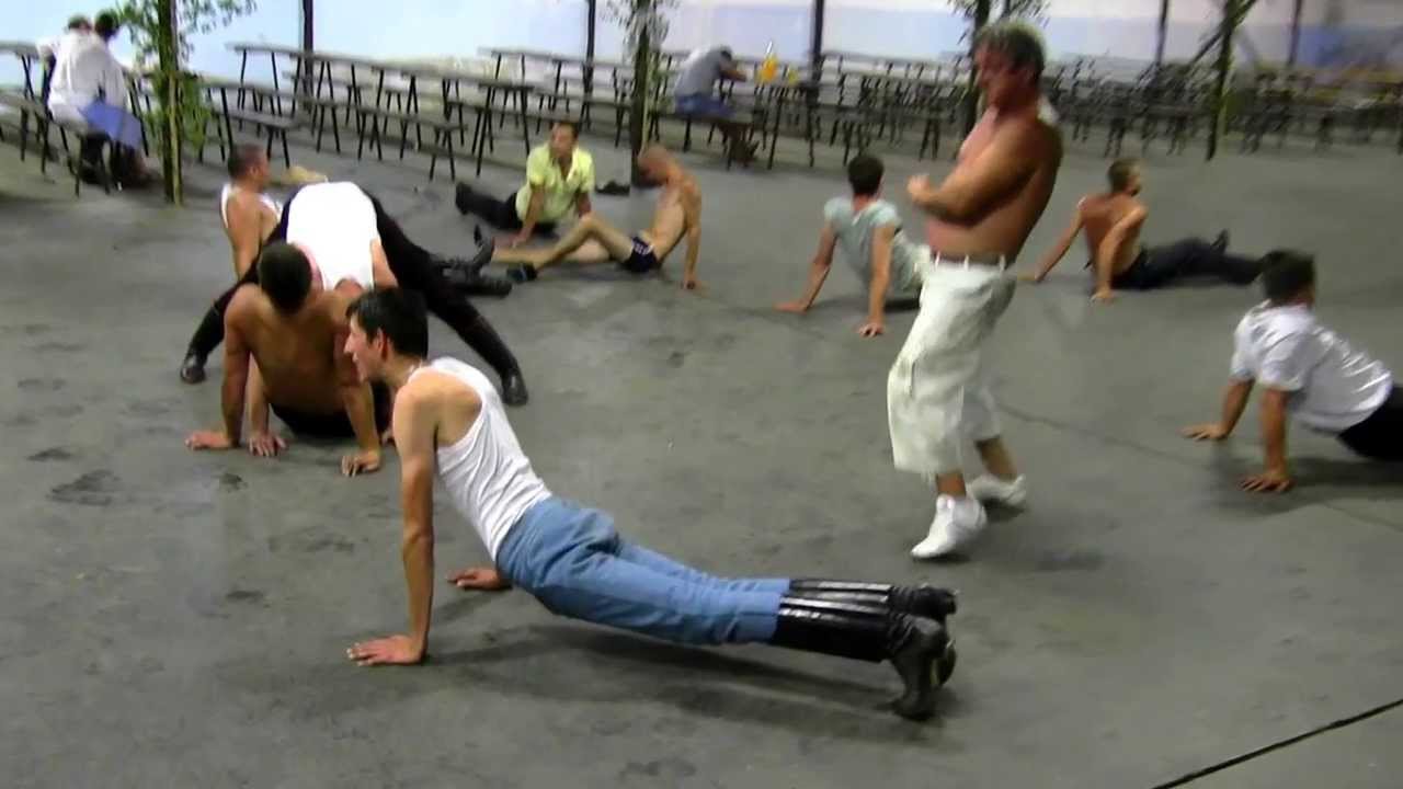 KÚTY-KÚCANSKÉ HODY 2013: pondělí-to jen tak někde neuvidíte-úžasný závěr v chlapské 