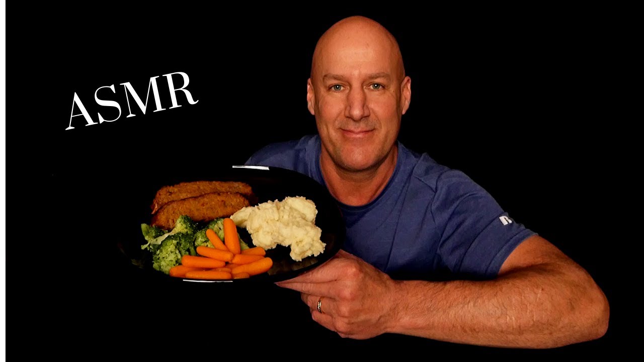 ASMR: HOMEMADE MEATLOAF WITH MASHED POTATOES AND VEGGIES (EATING SOUNDS) SOFT SPOKEN