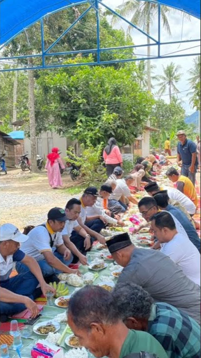 Tradisi 'Tanah Maek' di Koto Nan Gadang Payakumbuh