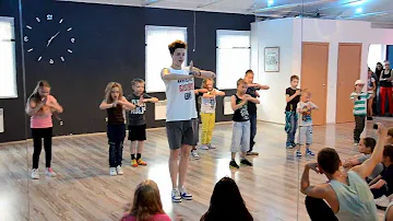 08.06.13 Kids class Will.I.am feat. Justin Bieber - That Power