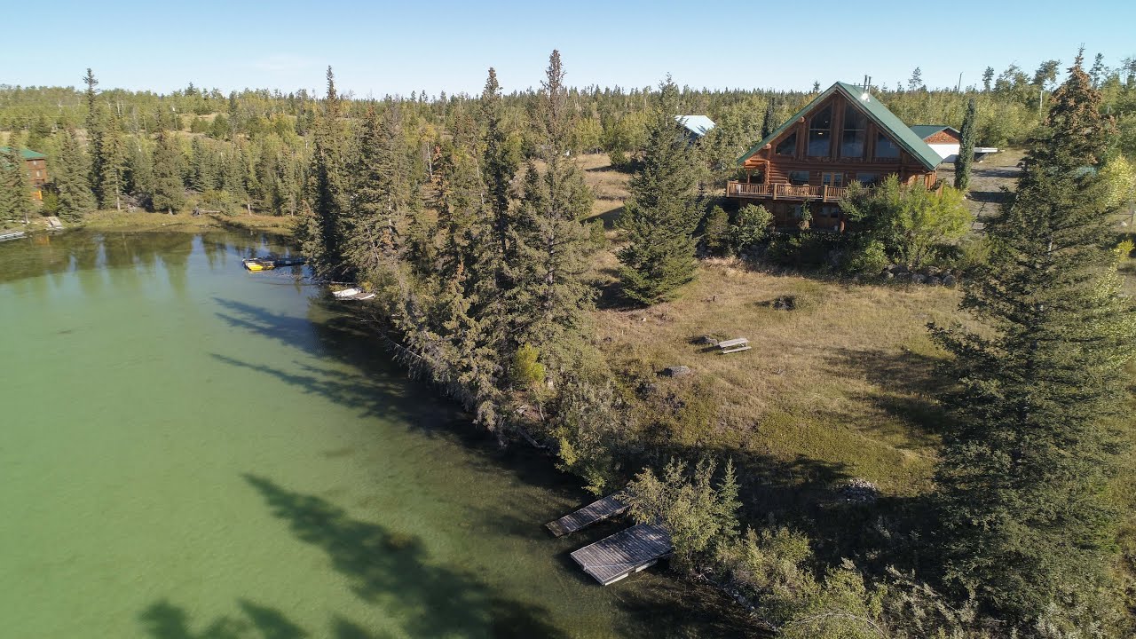 SOLD Majestic Lakeside Log home on 1.49 acres, Big Bar Lake, Clinton