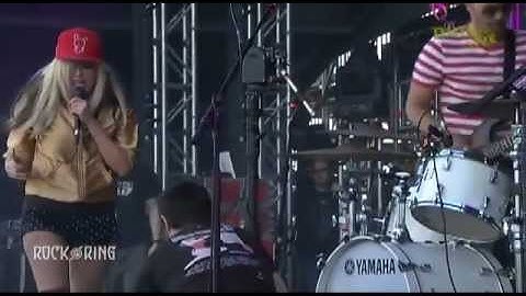 The Ting Tings - Shut Up And Let Me Go LIVE @ Rock am Ring 2012