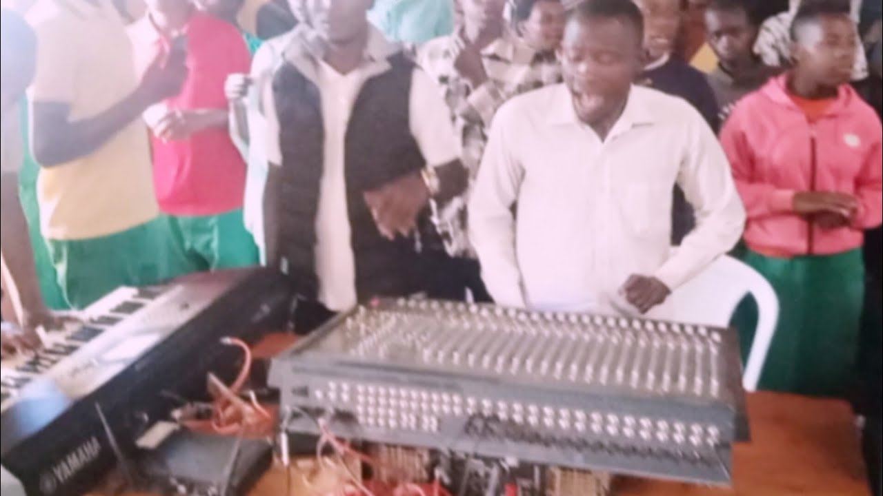 Korali ya Gicumbi izi kuririmba neza