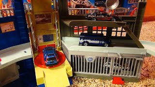 Matchbox Police Headquarters Playset with Jail Escape and Three Levels of Play