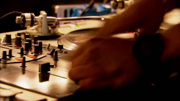 Vid Doc (HD): DJ Hero Jazzy Jeff Introduction