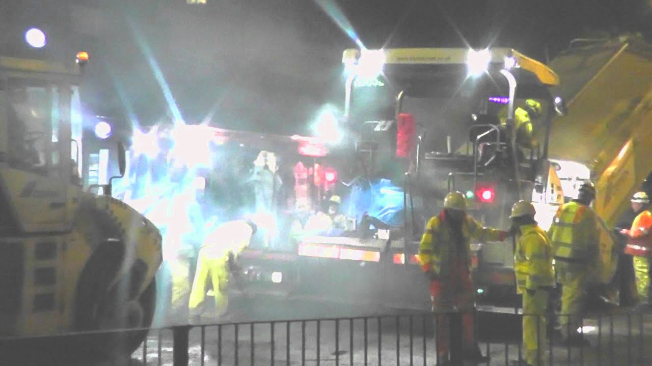 Road Resurfacing Birmingham 2 May 2013 - YouTube