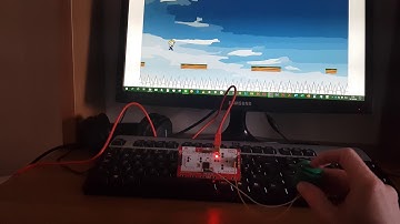 Makey Makey Mouse Button Game (Endless Runner)