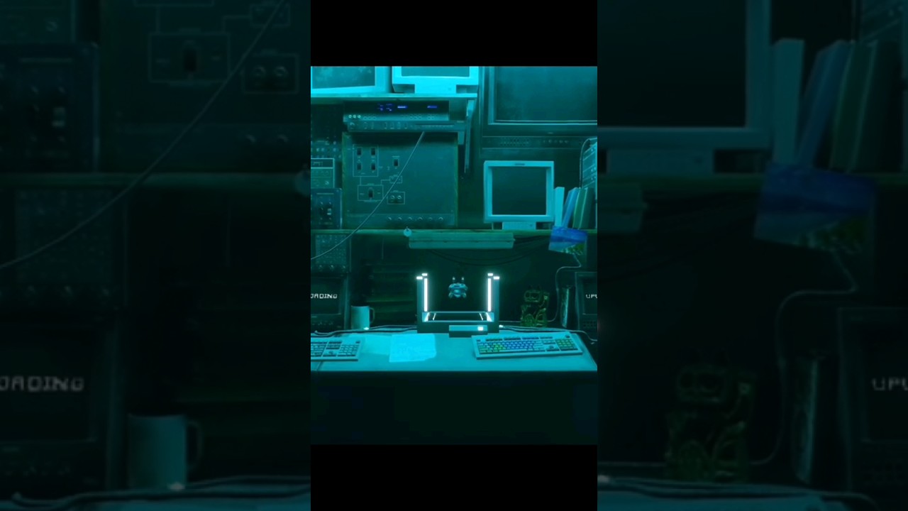 Stray - Ayudando a B-12. 