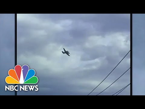 Man Who Stole Plane And Threatened To Crash Into A Walmart Now In Custody