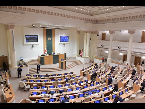 საქართველოს პარლამენტმა მესამე მოსმენით მიიღო კანონპროექტი \'უცხოური გავლენის გამჭვირვალობის\' შესახებ