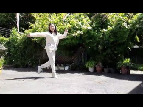 彩带舞 Ribbon dance