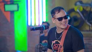 Aahh Aahh Tau Dadi Cerito - Rindy BOH Kesuwun Wes Tau Mampir Dadi Cerito