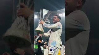 Watching everyone lift that Europa League trophy 🏆