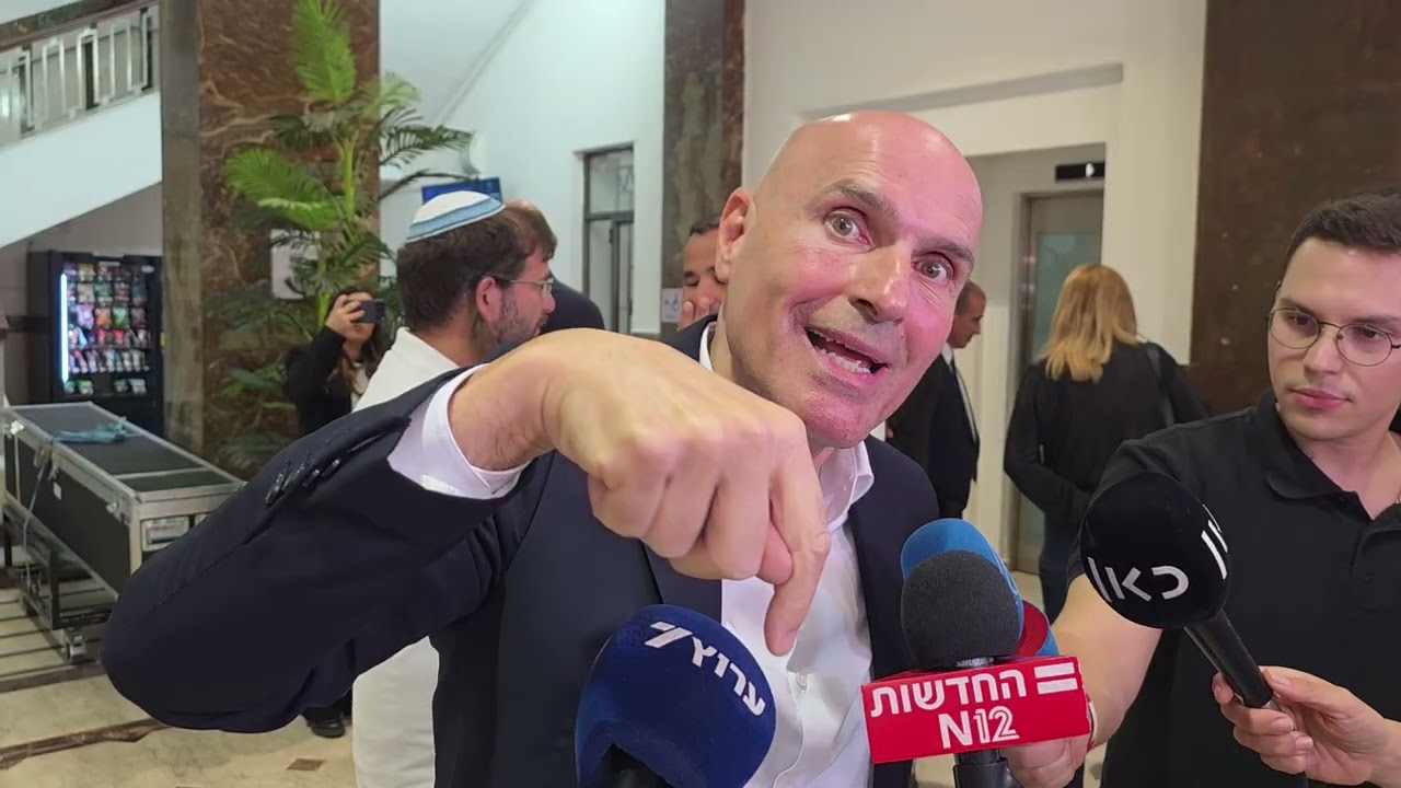 אפי נוה: הסתכלתי על מנדלבליט והוא השפיל מבט