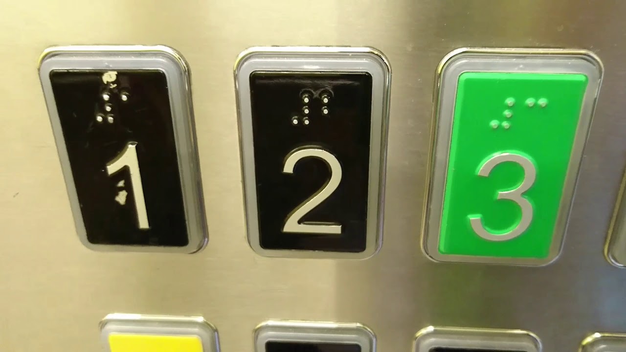 Sweden, Stockholm, Handens närsjukhus, ManKan Hiss AB elevator