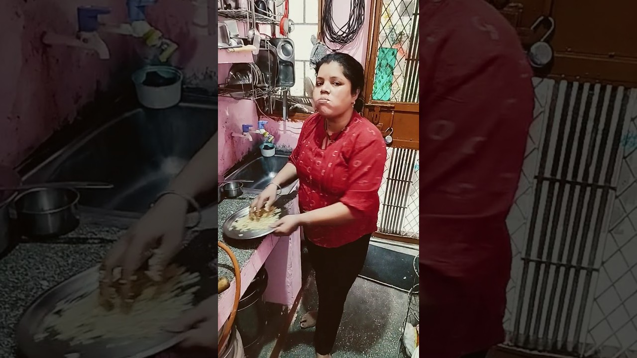 rasoi Ghar Mein Kaun Khana Khata Hai Doston YouTube rasoi-ghar-mein-kaun-khana-khata-hai-doston-youtube