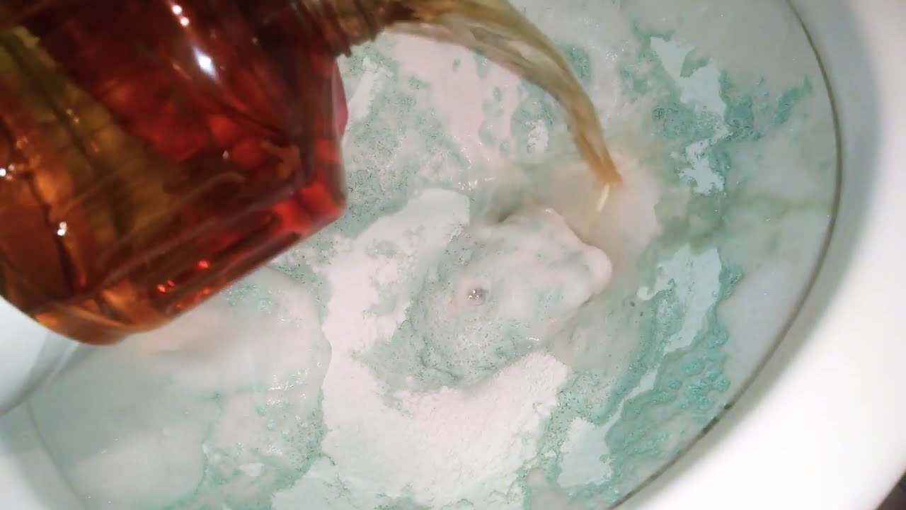 foamy toilet clean ASMR 😍 @cleanwithpinkstuff #cleaningasmr #asmrsoun, CleanTok