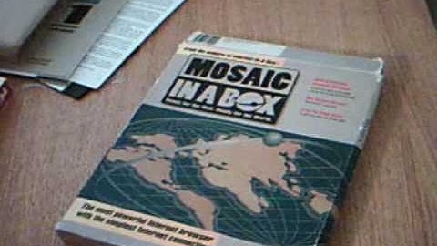 Flashback to Internet 1995 - MOSAIC IN A BOX - Unboxing