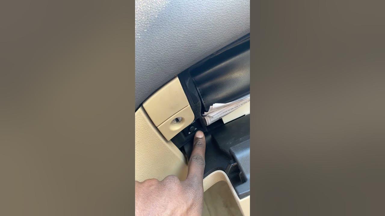 Lexus es350 rear trunk wont open fix - YouTube
