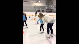 CanSkate Certification: Lesson Plan #4 (Video 1/2) CanSkate Certification: Lesson Plan #4 (Video 1/2)
