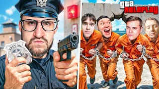 видео: 1 КОП vs 4 ПРЕСТУПНИКА! ПОСАДИТЬ ВСЕХ В ТЮРЬМУ за 40 МИНУТ! ОНИ ПРЯЧУТЬСЯ ВО ВСЕМ ГОРОДЕ! (GTA 5 RP) картинка: 1 КОП vs 4 ПРЕСТУПНИКА! ПОСАДИТЬ ВСЕХ В ТЮРЬМУ за 40 МИНУТ! ОНИ ПРЯЧУТЬСЯ ВО ВСЕМ ГОРОДЕ! (GTA 5 RP)
