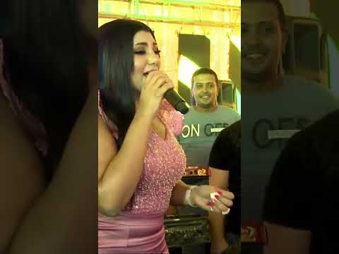 ازاي بتقدر كل يوم تحط راسك الملكه يارا محمد 