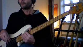 Ironic - Alanis Morrisette - Bass play along chords