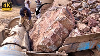 Download lagu Big Rock Stuck in Jaw Crusher Machine in Action : Powerful Stone Crushing ASMR Sounds #stonecrusher