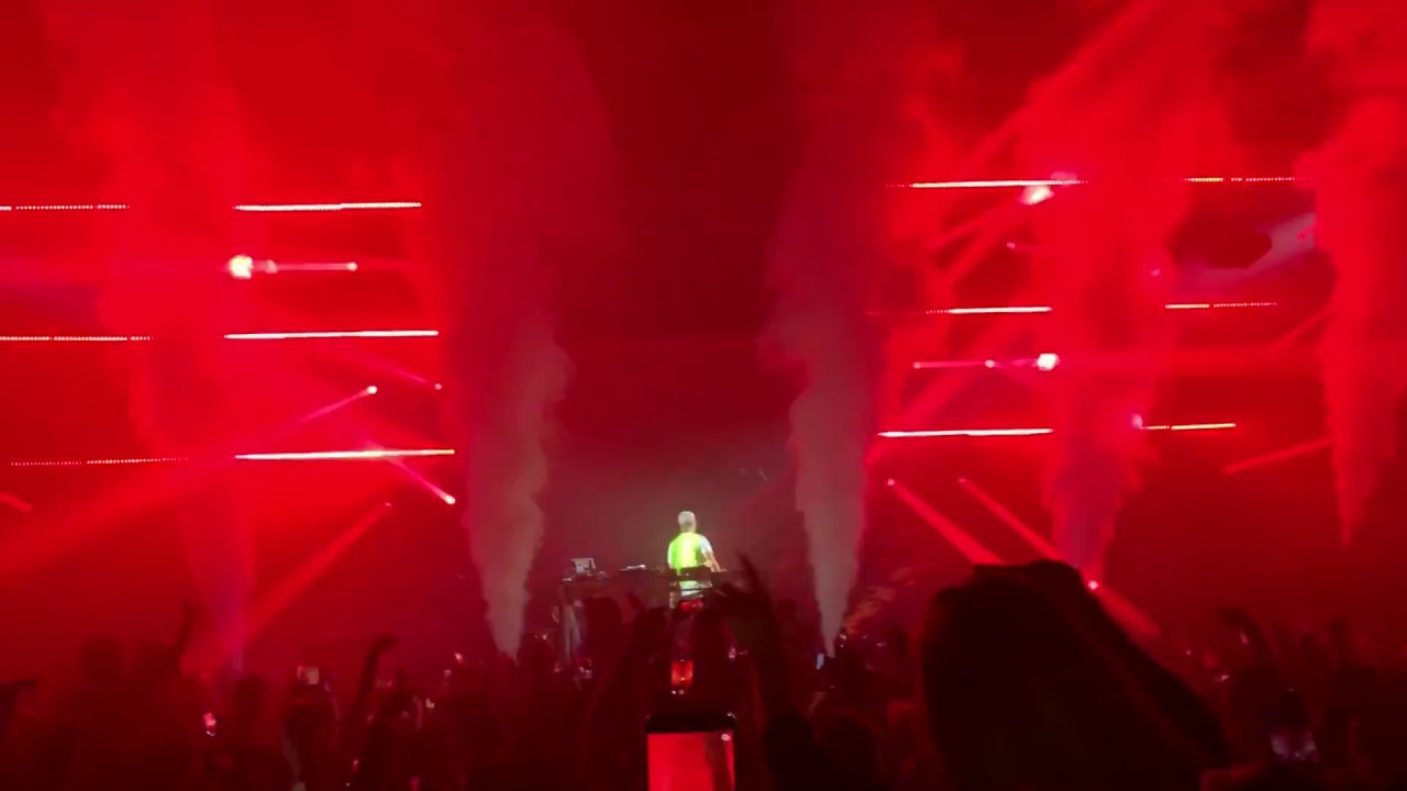 DJ Snake - Taki Taki @ Avant Gardner - 26/10/18 camera iphone 8 plus apk