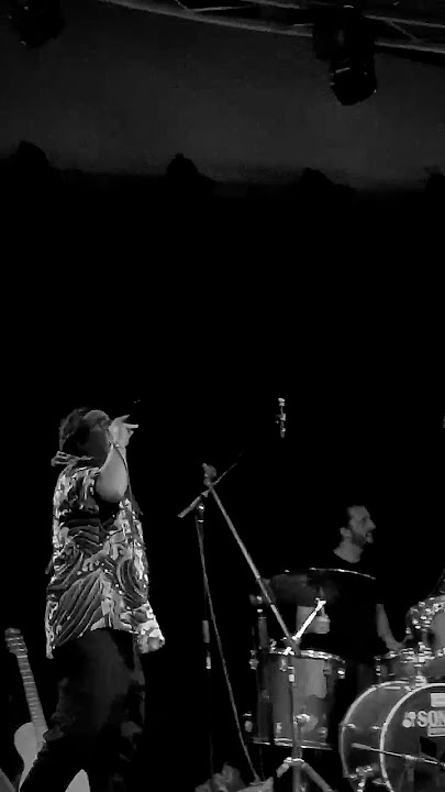 Dom Lampa Sexta Feira live at Enigma L, Rancate CH #reggae #music #love #live #band #samba
