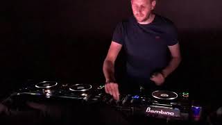 Chris Deluxe shuffle scratch