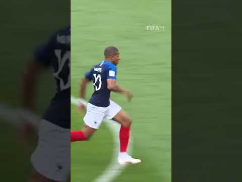 kylian mbappe sings his own song🇫🇷