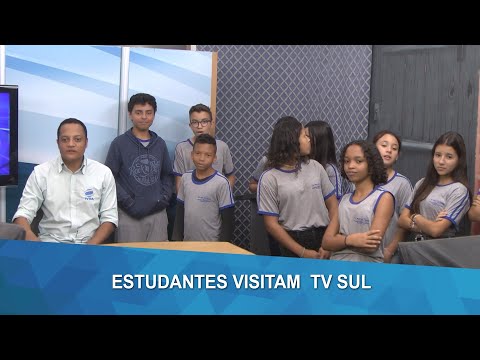 Alunos da Escola Estadual Major Luiz Zerbini visitam a TV Sul