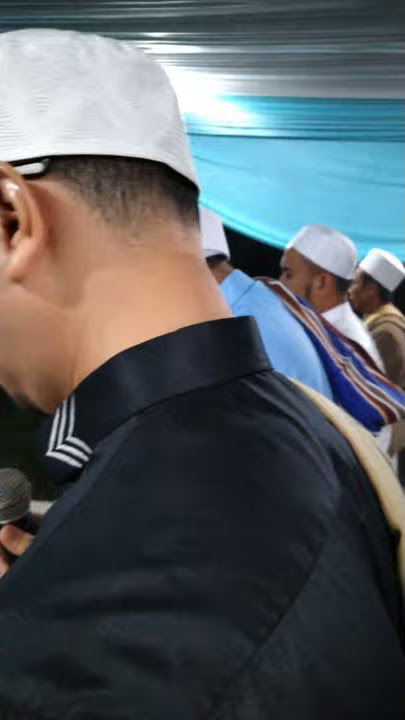 pembacaan mawlid oleh ust farhan zein