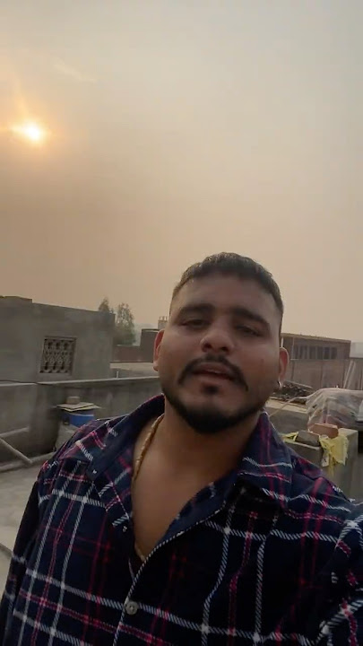 👩🏻👮🏻‍♀️👩🏻🌺🌹🌺🌹