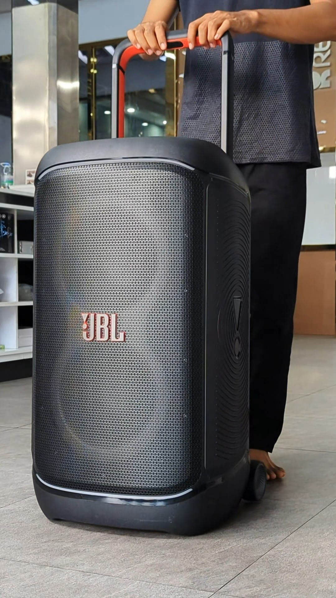 🌟 JBL PartyBox 520 – Made to Impress - YouTube