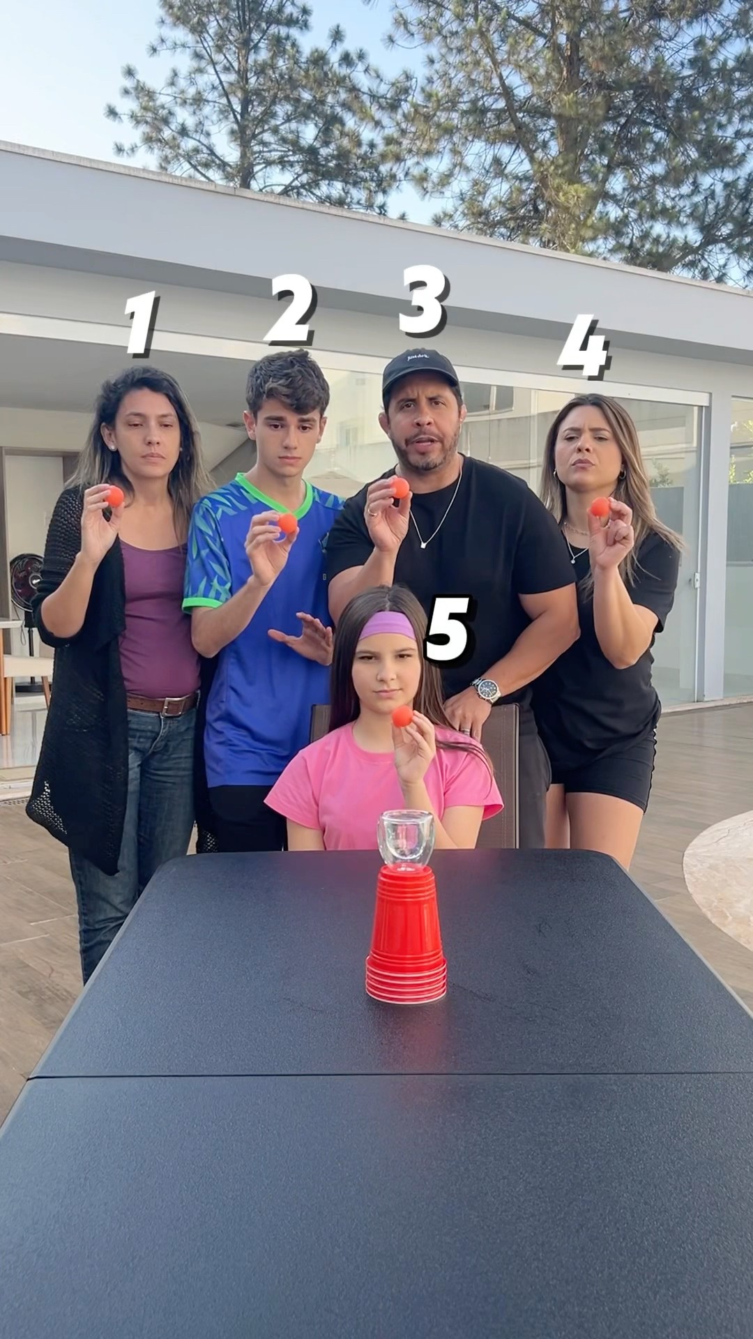 QUEM ACERTOU?