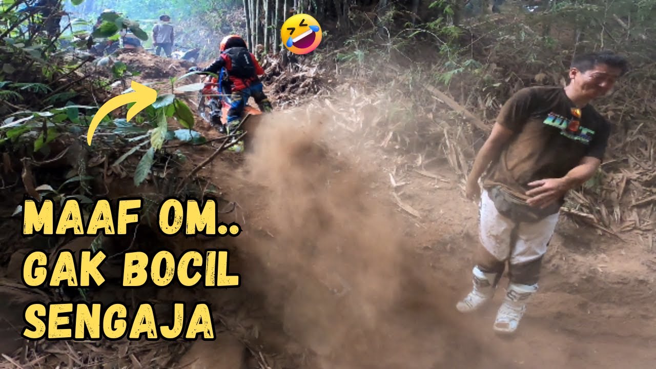 PANITIA KENA SEMBUR JUGA... MAU MARAH..!! TAPI SAMA ANAK KECIL.. HEHEH