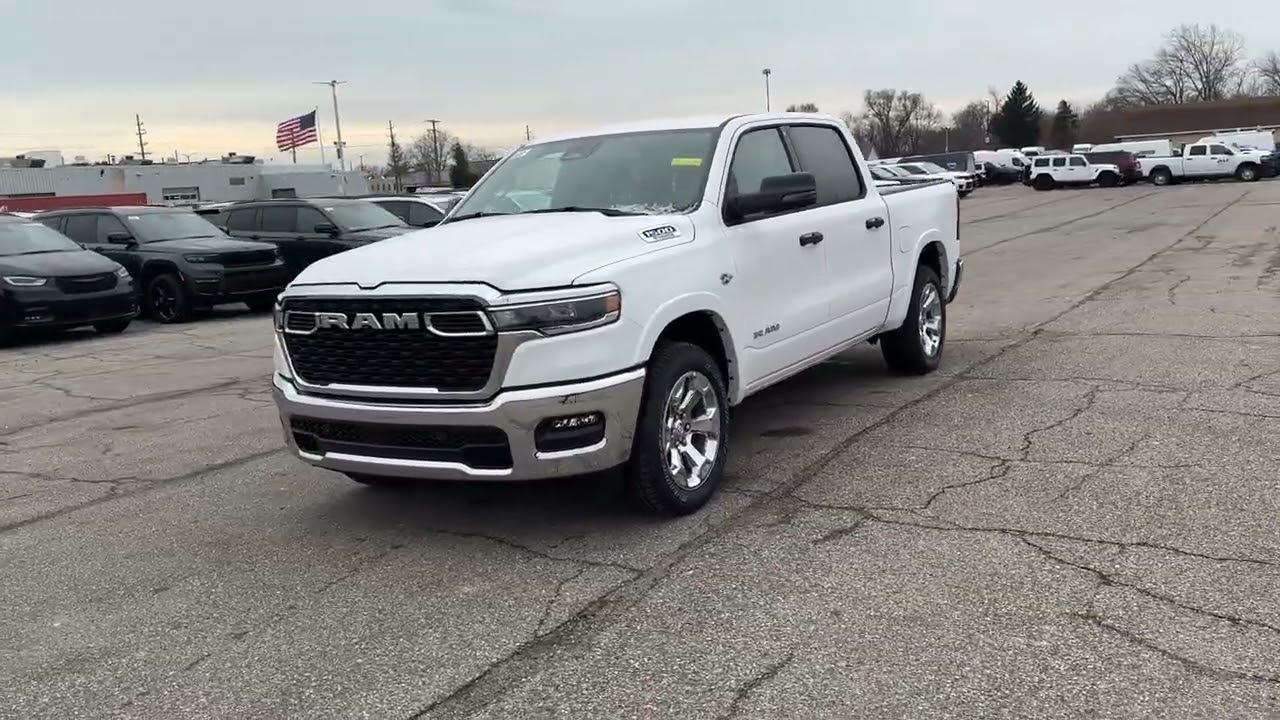 2026 Ram 1500 Big Horn Clinton Township, Richmond, Warren, Sterling Heights, Center Line