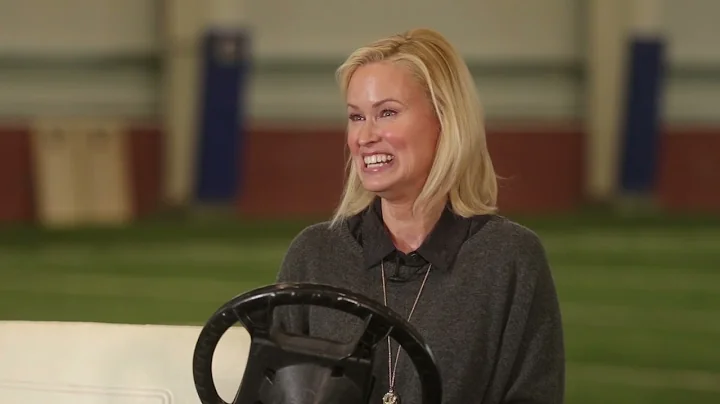 TAKING THE LEAD : NY GIANTS  OWNER